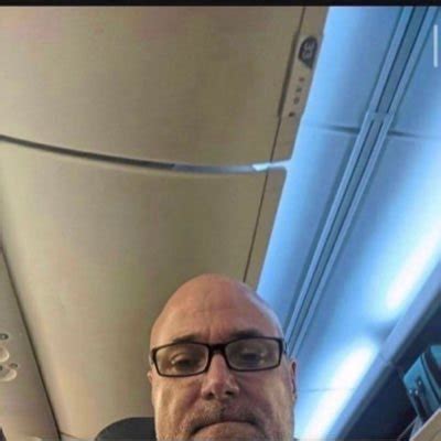 Phil McCracken (@PhilMcCracken75) / Twitter.